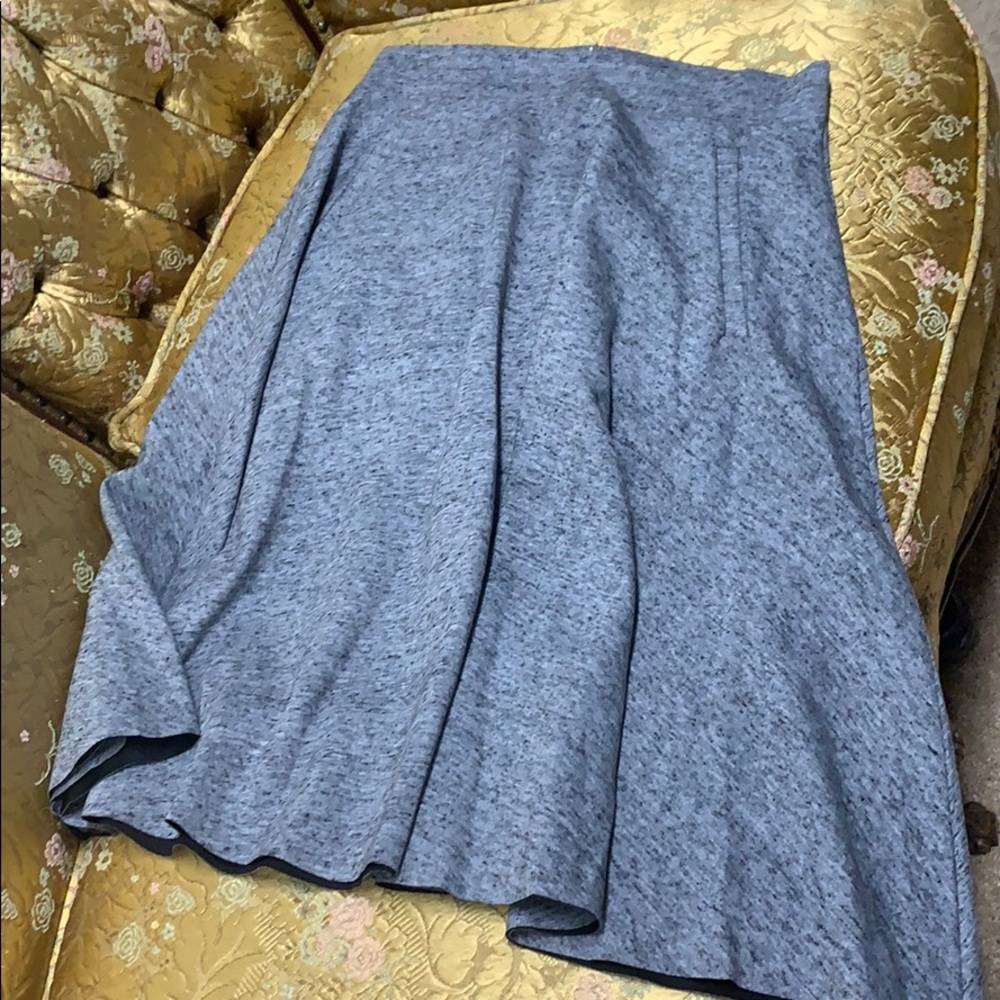 H&M Grey Pleated Skirt - M